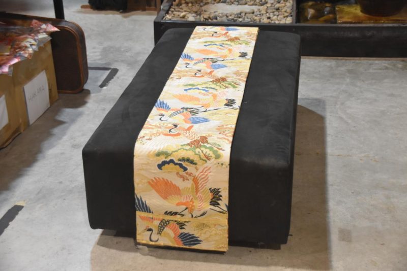 Vintage Maru Obi Sash Table Runner with flying Cranes Length: 4000mm