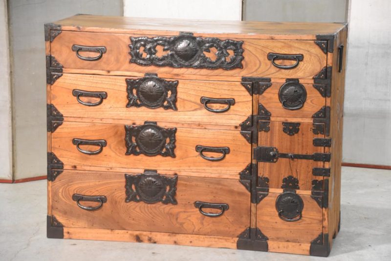 Antique Sendai Clothing Chest 1155 mm's wide - Image 2
