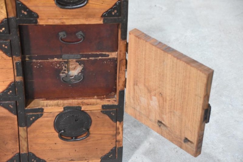 Antique Sendai Clothing Chest 1155 mm's wide - Image 7