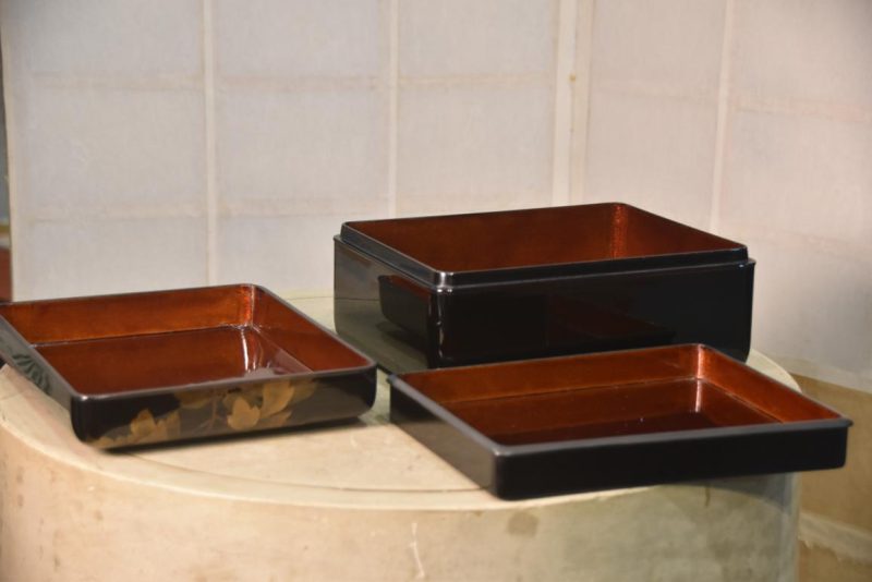 Vintage Japanese Lacquered Letter Box  Tebako Width:270mm - Image 4