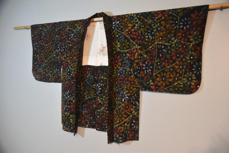 Vintage Japanese Silk Haori Jacket - Image 3