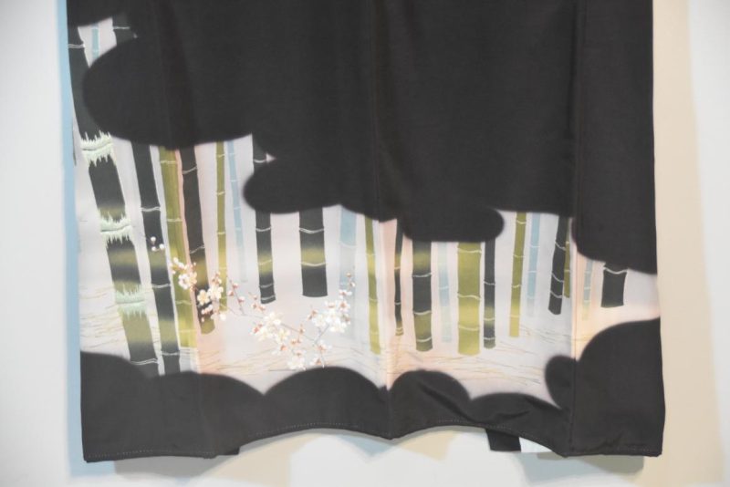 Japanese Vintage Silk Tomosode Kimono - Image 3