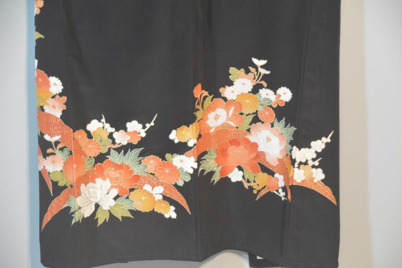 Japanese Vintage Silk Tomosode Kimono - Image 3