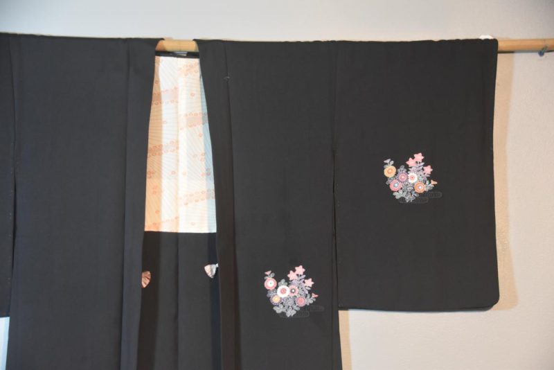 Japanese Vintage Silk Haori Jacket - Image 4