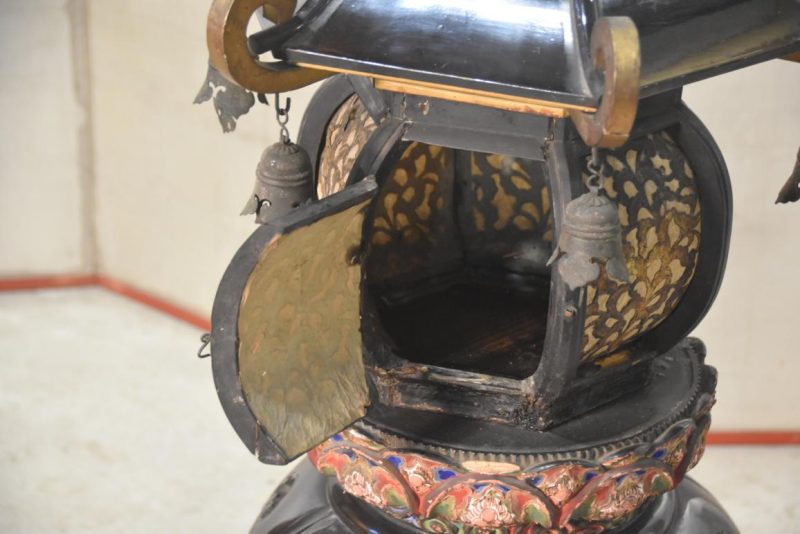 Antique Lacquered Temple Lantern Height:1130mm - Image 12