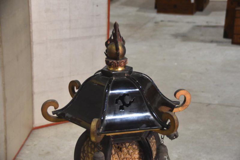 Antique Lacquered Temple Lantern Height:1130mm - Image 10