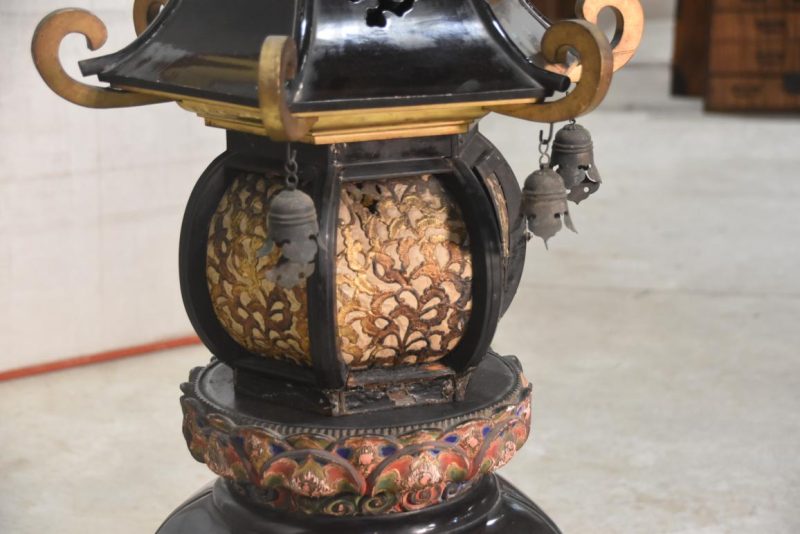 Antique Lacquered Temple Lantern Height:1130mm - Image 9