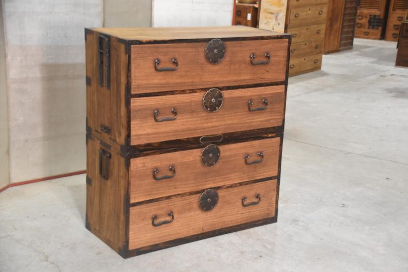 Antique 4 Drawer Clothing Chest (2 Sections)Width:940mm - Image 4
