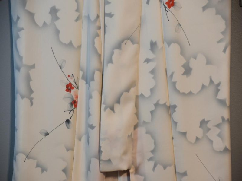 Japanese Vintage Silk Kimono - Image 7