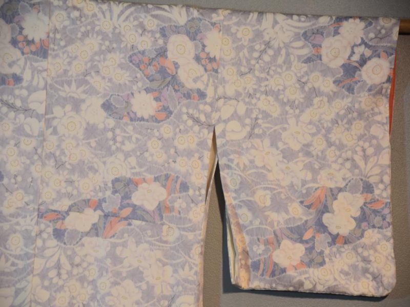 Japanese Vintage Silk Kimono - Image 9