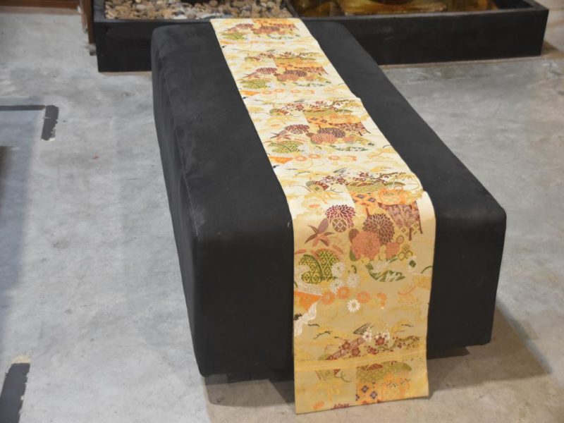 Vintage Japanese Maru Table Runner (Obi)