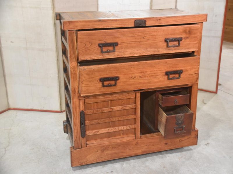 Antique Japanese Wheeled Chest Width:1080mm - Image 4