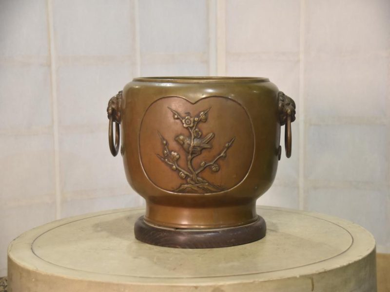Vintage Japanese Bronze and Wood Hibachi Width:270mm