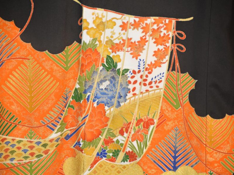 Japanese Vintage Silk Tomosode Kimono - Image 4