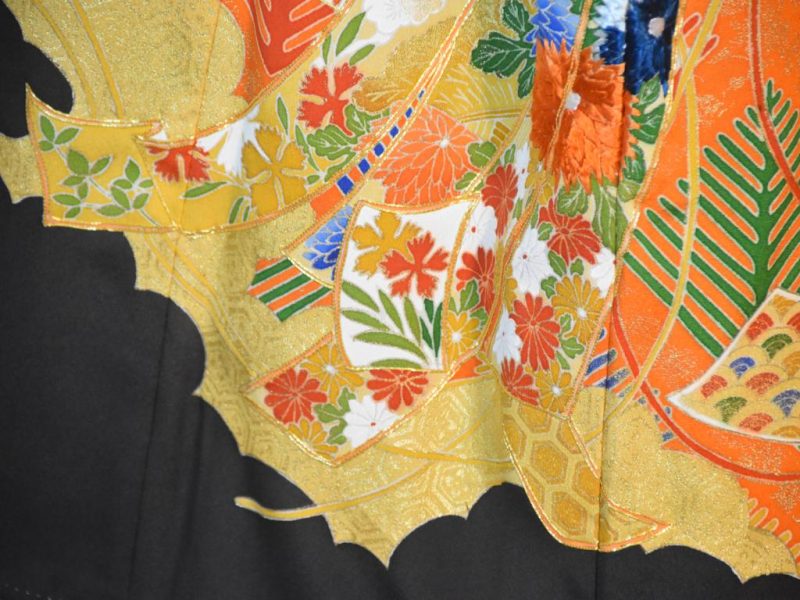 Japanese Vintage Silk Tomosode Kimono - Image 6