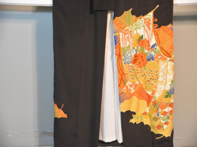 Japanese Vintage Silk Tomosode Kimono - Image 5