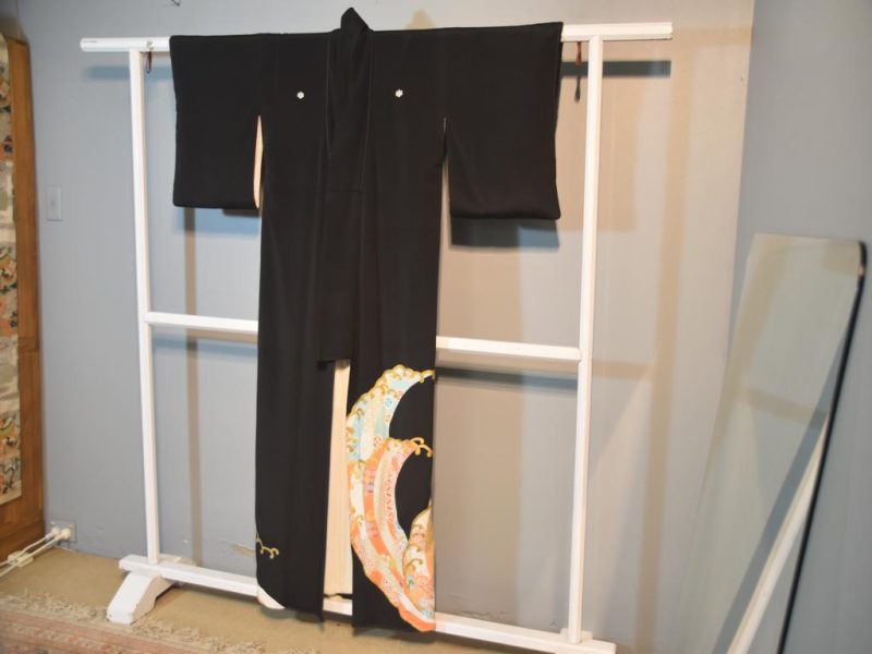 Japanese Vintage Silk Tomosode Kimono - Image 5