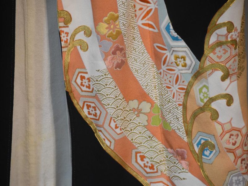 Japanese Vintage Silk Tomosode Kimono - Image 3