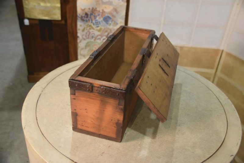 Edo Period Kinko Coin Box Width:395mm - Image 8