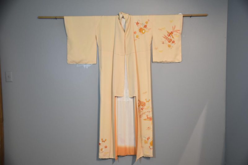 Japanese Vintage Silk Kimono - Image 3