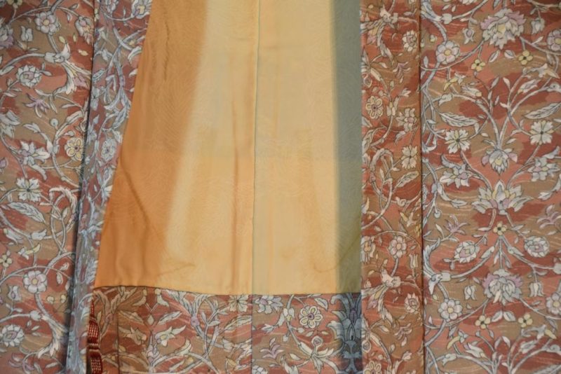 Japanese Vintage Silk Haori Jacket - Image 4