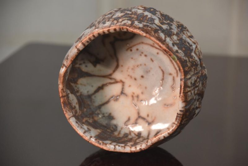 Japanese Shino Pottery Chawan Tea Bowl with Kitsuji Repair Width:130mm - Image 6