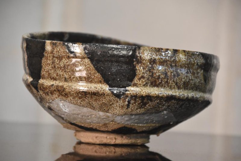 Japanese Black Oribe Pottery Chawan Tea Bowl Width:175mm - Image 5