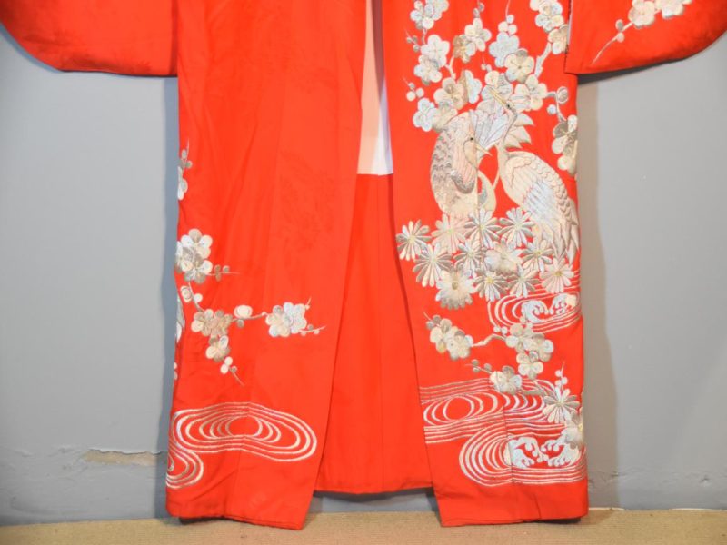 Japanese Vintage Wedding Kimono - Image 9