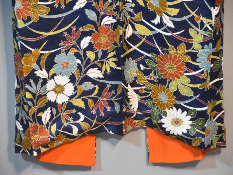 Japanese Vintage Silk Kimono - Image 2