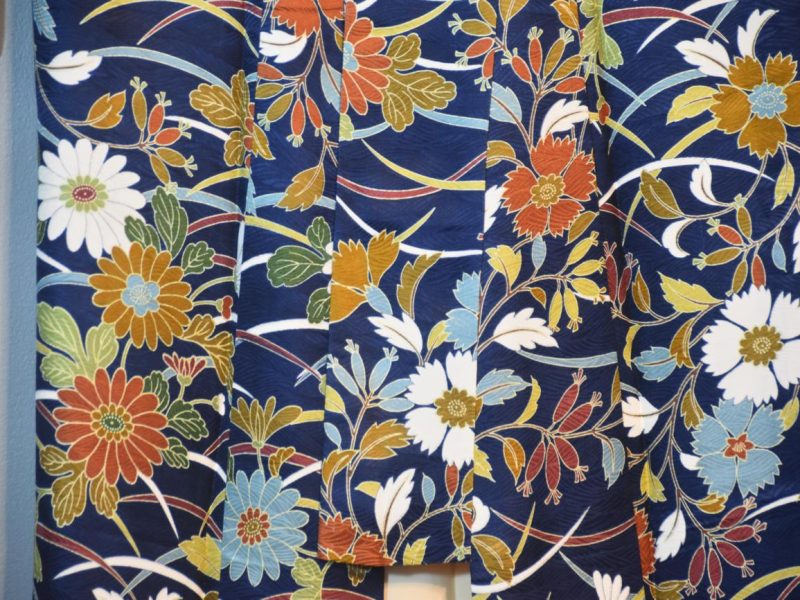 Japanese Vintage Silk Kimono - Image 6