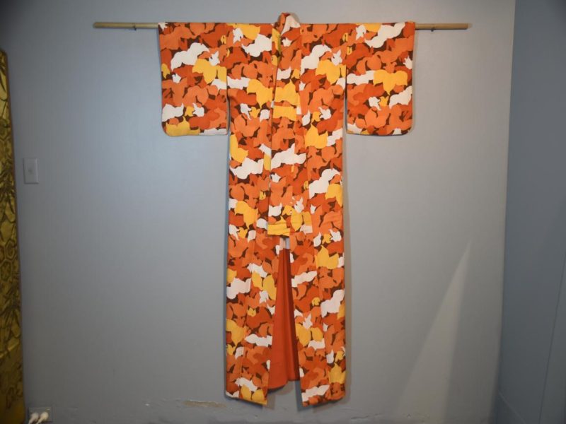 Japanese Vintage Silk Kimono - Image 4