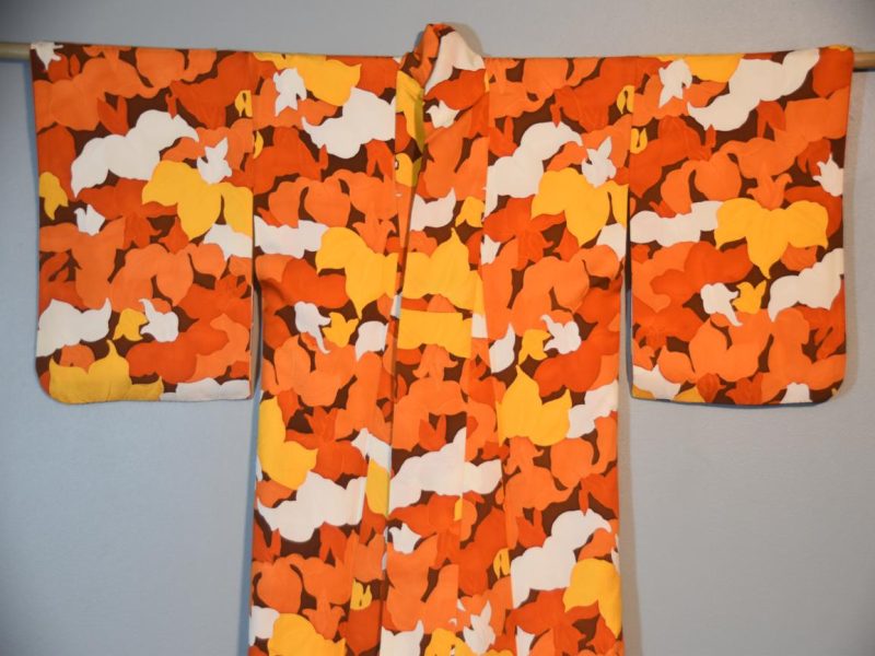 Japanese Vintage Silk Kimono - Image 6