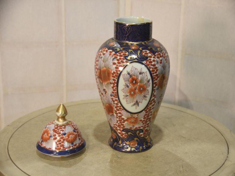 Imari Style Ginger Jar - Image 3
