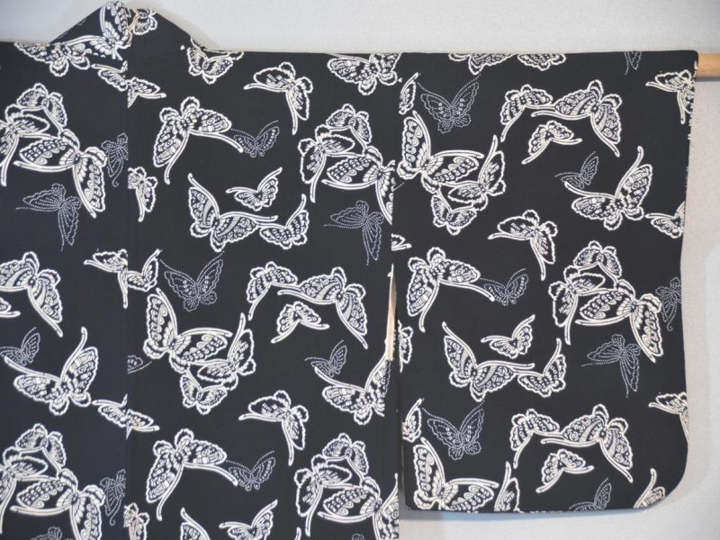 Japanese Vintage Silk Butterfly Design Haori Jacket - Image 6