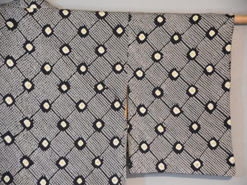 Japanese Vintage Silk Shibori Haori Jacket - Image 9
