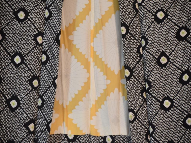Japanese Vintage Silk Shibori Haori Jacket - Image 3