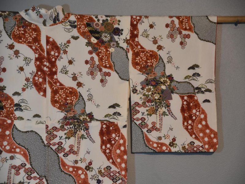 Vintage Kimono from Japan - Image 2