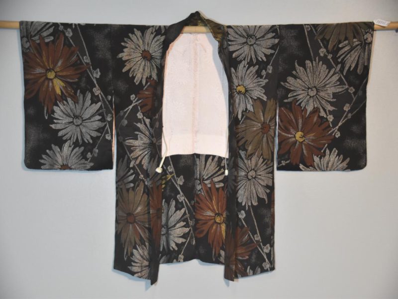 Vintage Black Silk Haori Jacket with Lacquered Threads - Image 4
