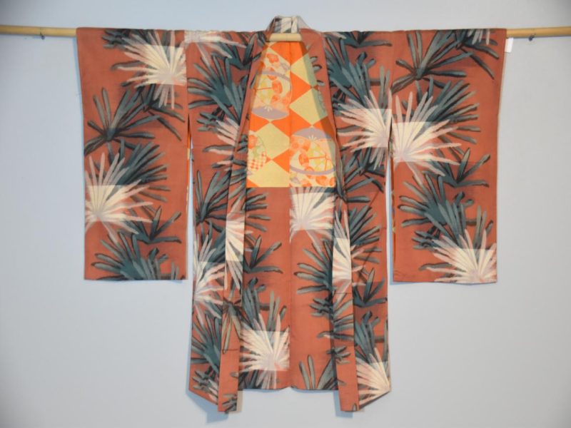 Vintage Japanese Meisen Silk Haori Jacket - Image 2
