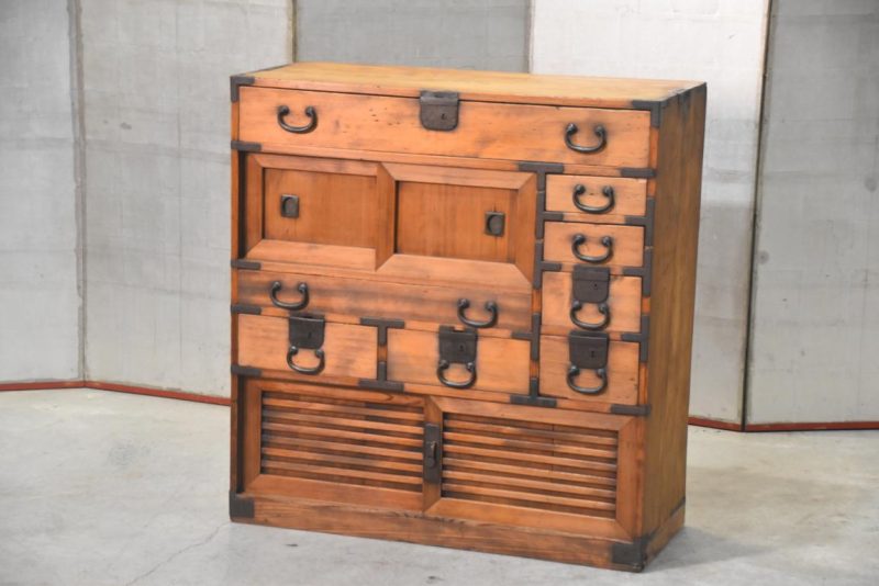 Antique Merchants Chest Width:900mm