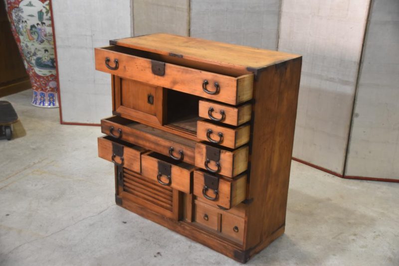 Antique Merchants Chest Width:900mm - Image 6