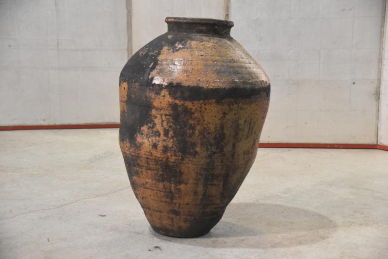 Shigaraki Chatsubo Urn for Dry Tea Height:590mm - Image 2
