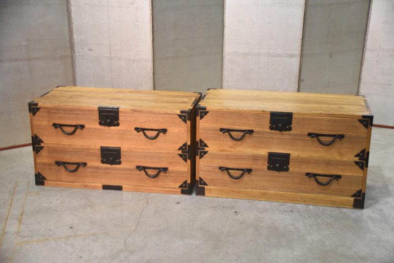 Antique 2 Section Clothing Chest  Width:970mm - Image 4