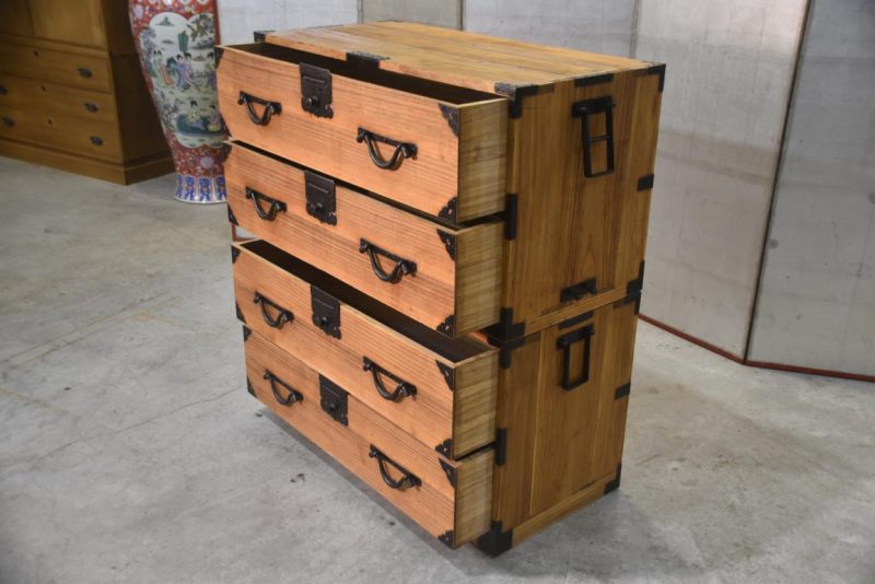 Antique 2 Section Clothing Chest  Width:970mm - Image 9