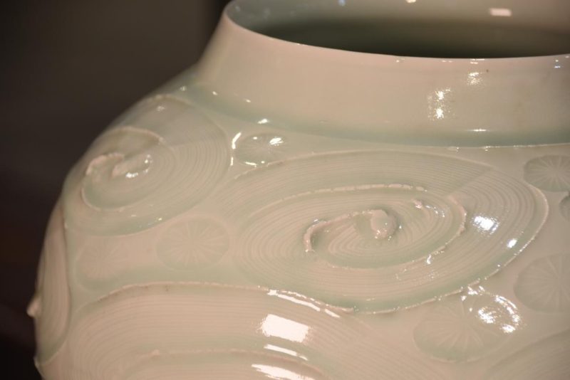 Japanese Seiji (Celadon) Vase Width:335mm - Image 3