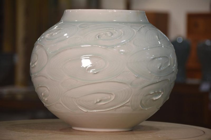 Japanese Seiji (Celadon) Vase Width:335mm - Image 6