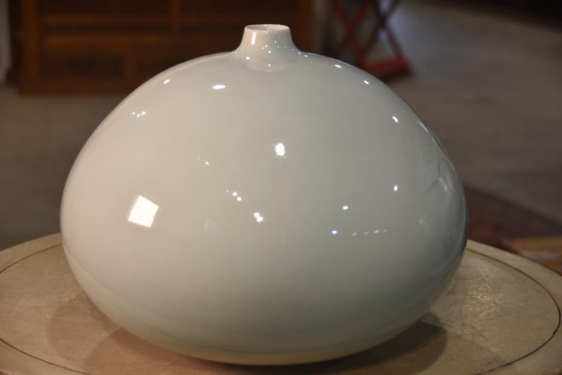 Japanese Seiji (Celadon) Vase Height:270mm - Image 4