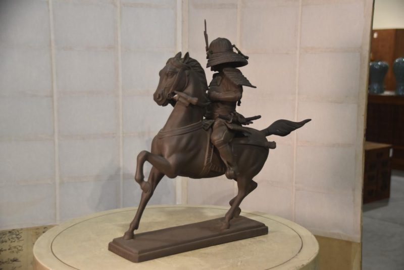 Vintage Bronze Samurai on Horse Back Statue Width:540mm - Image 4