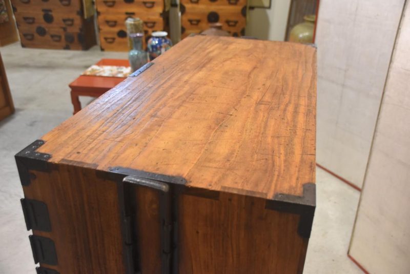 Antique Japanese Kannon Biraki Isho Tansu Clothing Chest 2 Sections Width:960mm - Image 13