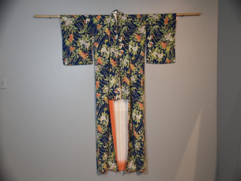 Japanese Kimono in an overall pattern - Image 5